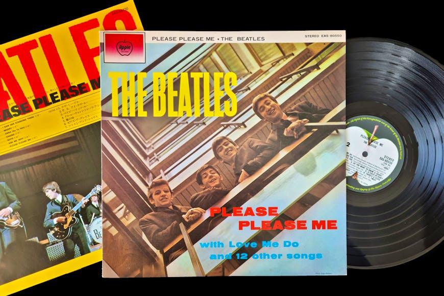 «Please Please Me», das Debütalbum der Beatles hatte eine Spielzeit von 31 Minuten und 59 Sekunden. 